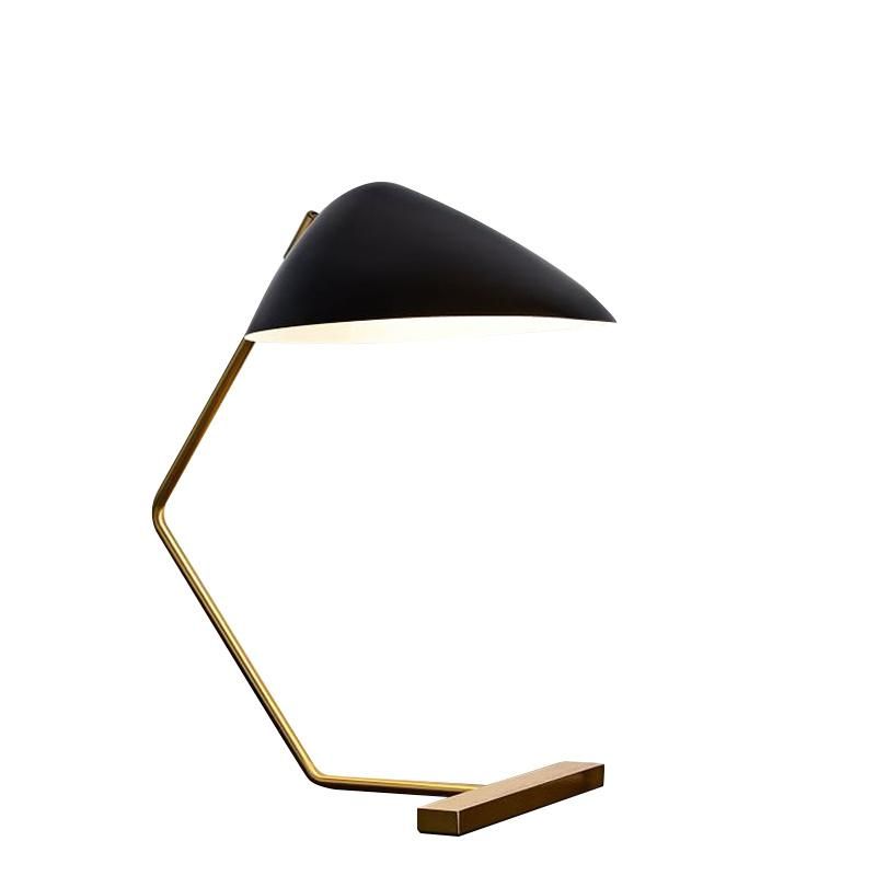 Hot Sell Metal Bedside European Nordic Luxury Design Desk Lighting Lamps Modern Home Hotel Decorative LED Black Gold Table Lamp