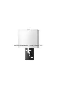 Square Black Wooden Wall Lamp with UL/cUL Certificate