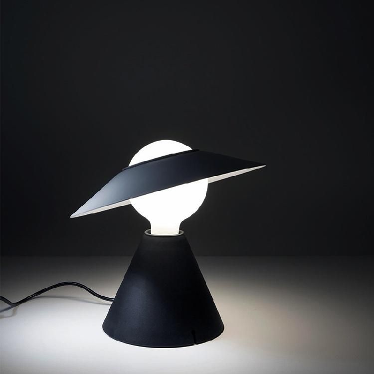 Nordic Ins Mushroom Bedside Table Lamp Creative Bedroom Children′s Room Decoration Desk Lamp