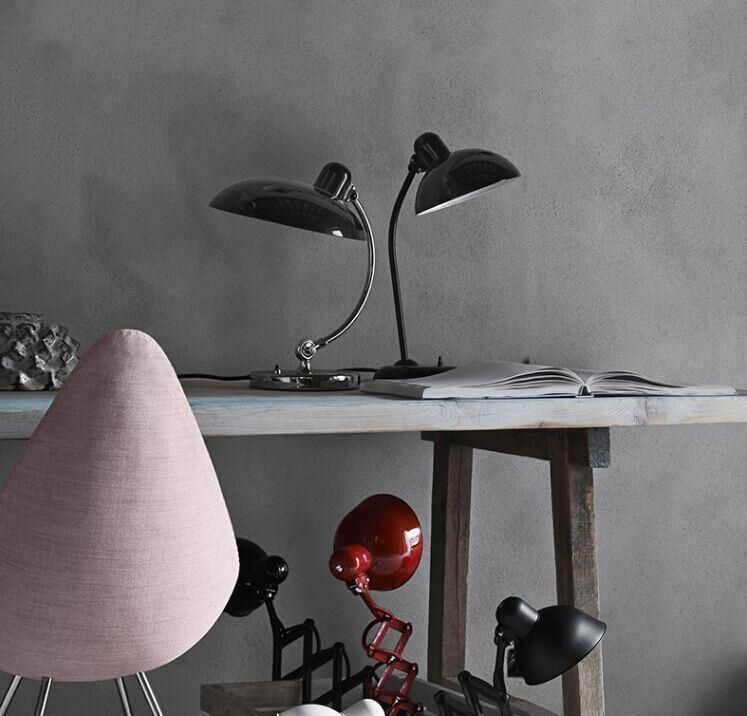 Modern Desk Lamp Bauhaus Danish Retro Lamp Vintage Classic Bedroom Creative Black and White Desk Lamp