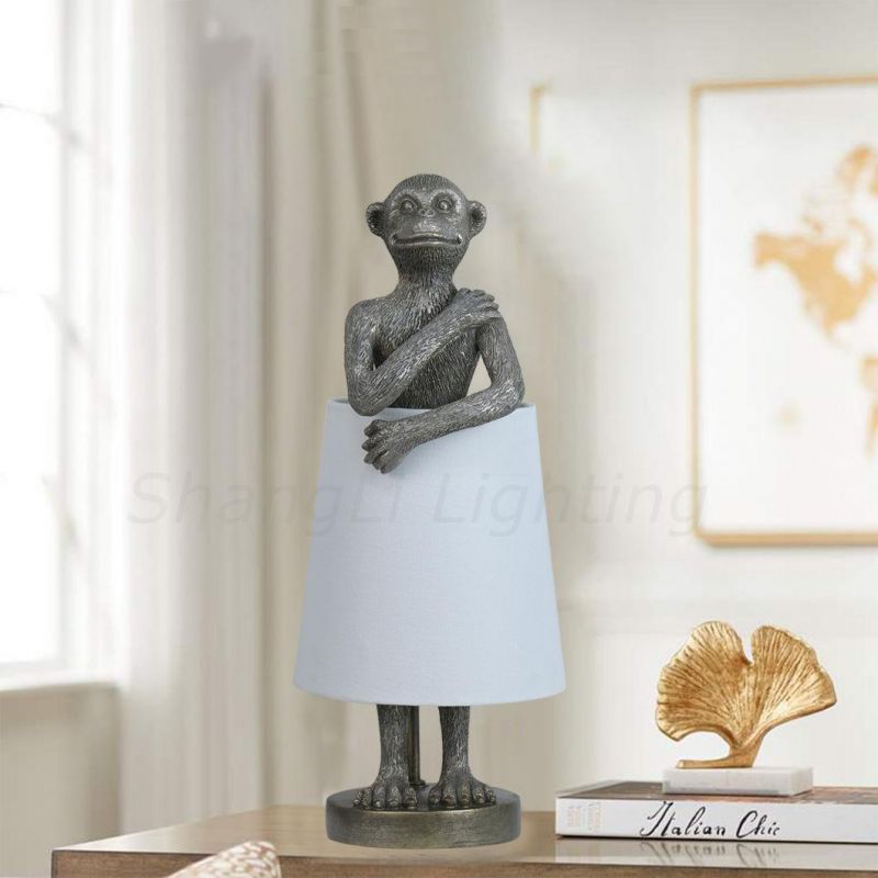 Creative Animal Table Lamp High-End Art Modern Design Table Lamp Animal Monkey Sculpture Nordic Table Lamp.