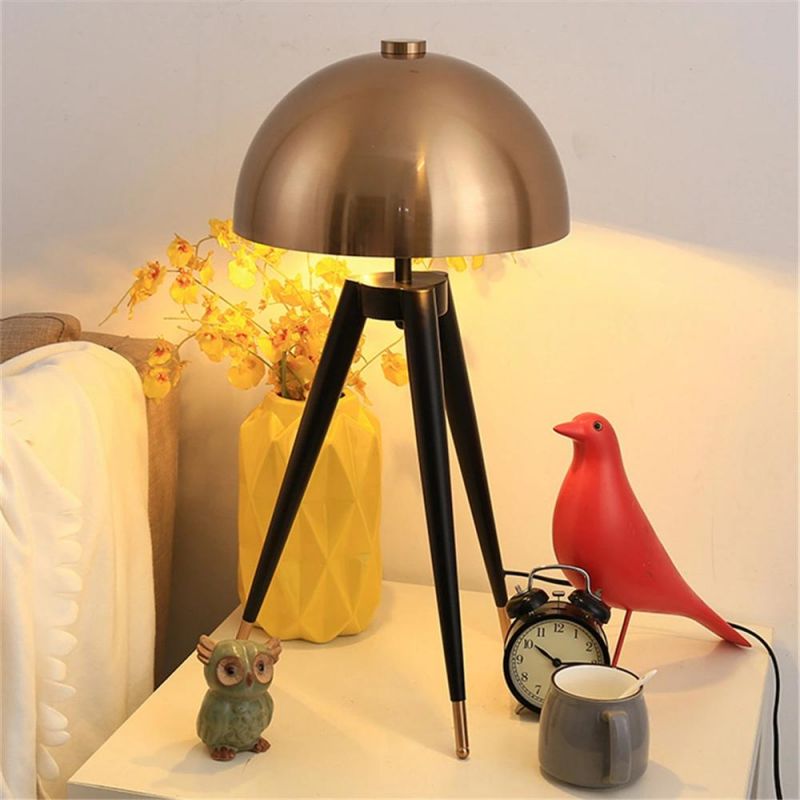 Floor Lamp Metal Electroplating Mushroom Head Home Decco Standing Lamps for Living Room Bedroom Bedside Lamp