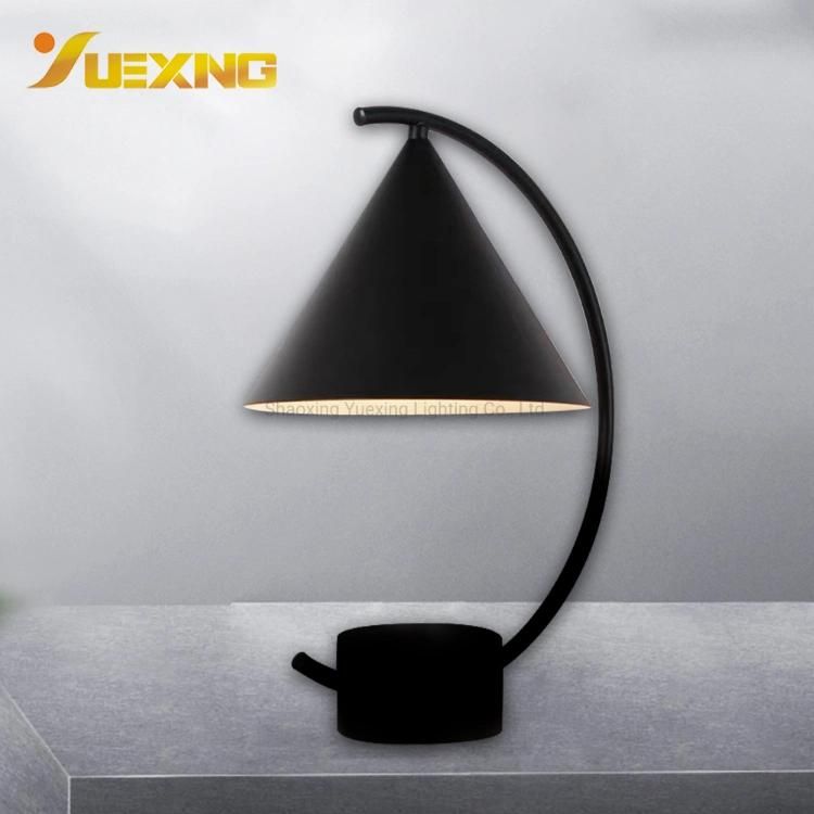 Black E27 Max60W Unique Design Energy Saving LED Table Light for Home Decor Color Desk Lamp Light