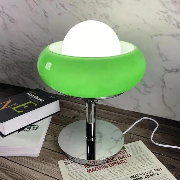 Modern Desk Lamp Metal Lighting Glass Ball Lampshade Table Lamp with Shade