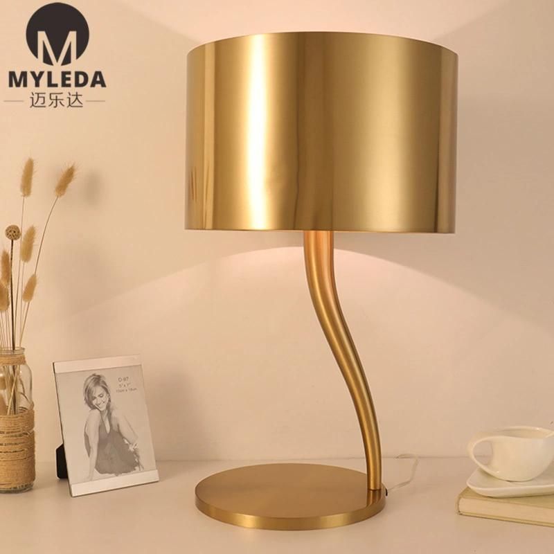 Modern Metal Fashion Lighting Decor Study Room LED Table Light