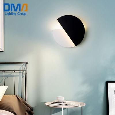 2022 Zhongshan Modern 360 Degree Rotatable Bedroom Lamps Acrylic LED Wall Light