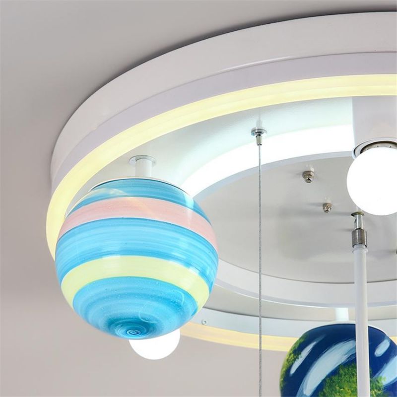 Nordic Luxury Children′s Ceiling Lights for Boys Girls Bedroom Globe Pendant Light (WH-MA-142)