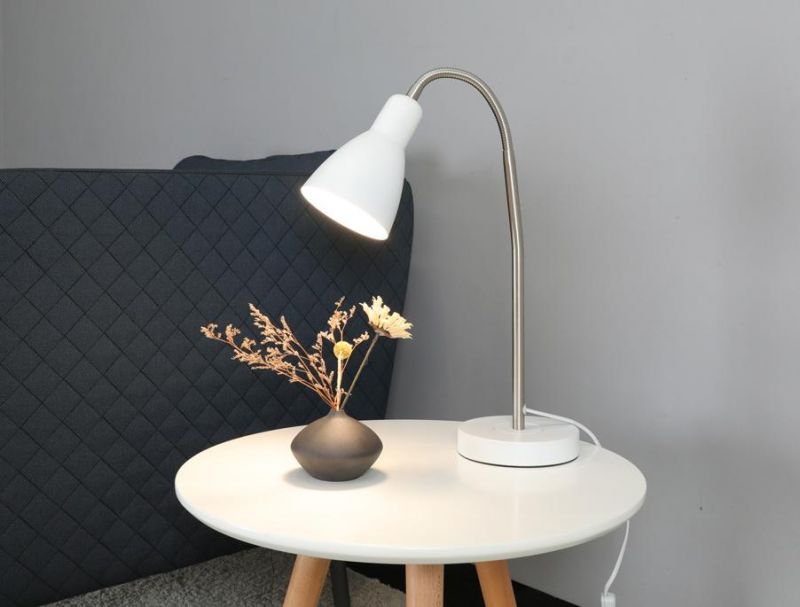 Modern Home Decoration Simple Bedroom Nordic Metal Side Table Lamp