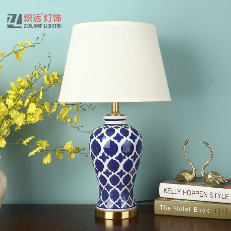 Fabric Drum Shade Night Light Ceramic Desk Lamp (TL8061)