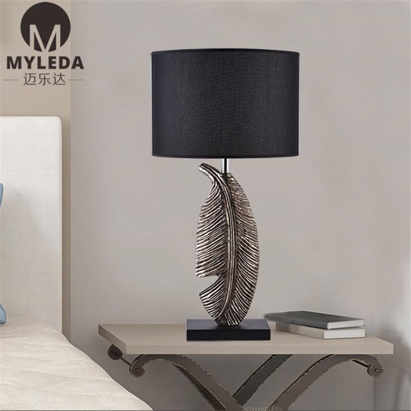 Modern Hotel Room Bedside Metal Decorative Table Light