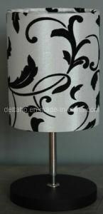 Wooden Base Flower Printed Design Table Mini Lamp (C5003037W)