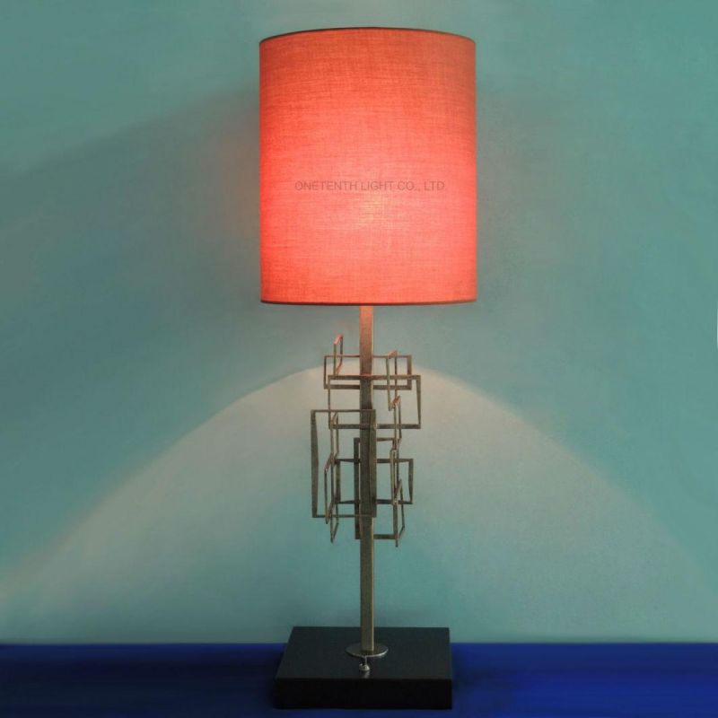Indoor Square Metal Decoration Desk Lamp and Fabric Shade Table Lamp