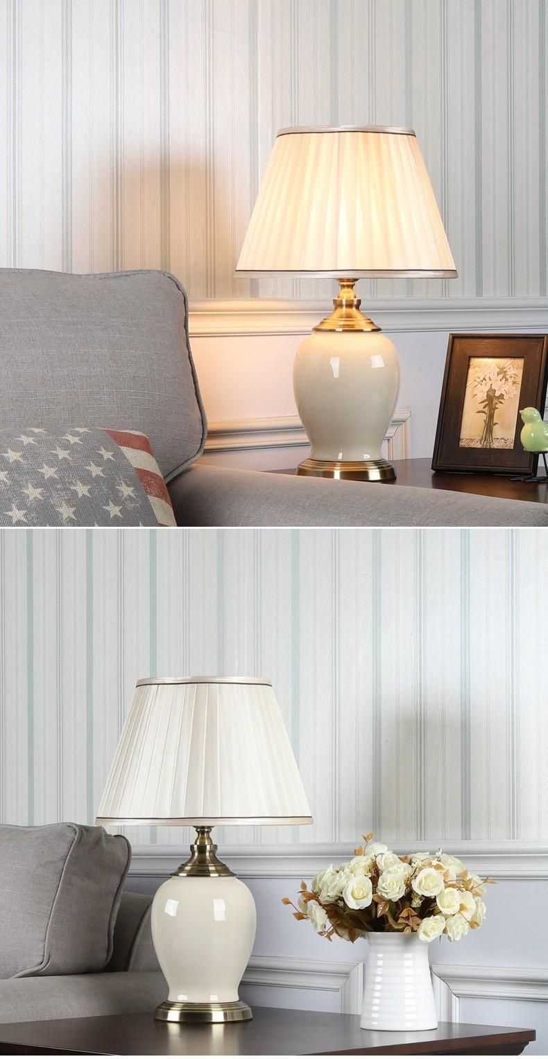 Modern Jingdezhen Ceramic Table Lamp Bedroom Bedroom Dimming Room