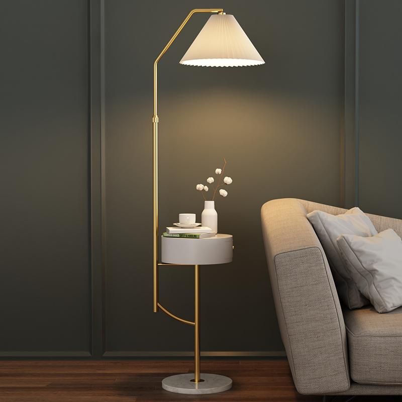 Simple Modern Nordic Light Luxury American Living Room Bedroom Bedside Wireless Charging Chandelier in Clothing Store Restaurant Floor Lamp