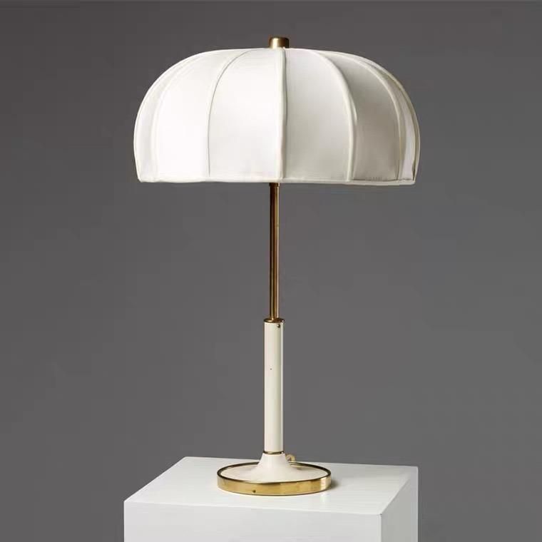 American Table Lamp Living Room Bedroom High-End Luxury Bedside Lamp Retro Luxury Simple Modern Home Bedside Table Lamp