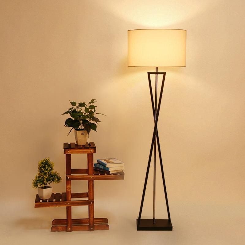 Chinese Minimalist Cloth Table Lamp Black Iron Decorative Lamp for Living Room