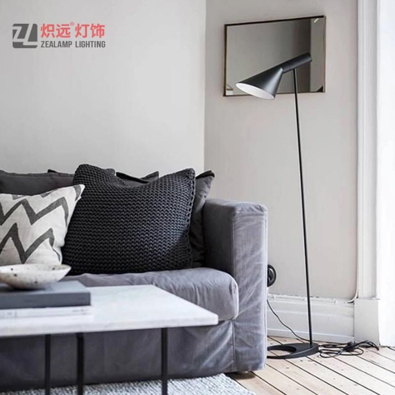 New Design Modern Decorative Floor Lamp for Hotel