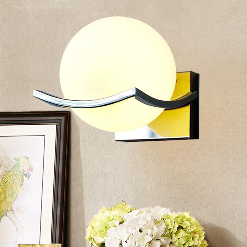 Unique Creative Metal Glass Ball Wall Lamp LED Wall Lights Sconce Lamp (WH-OR-136)