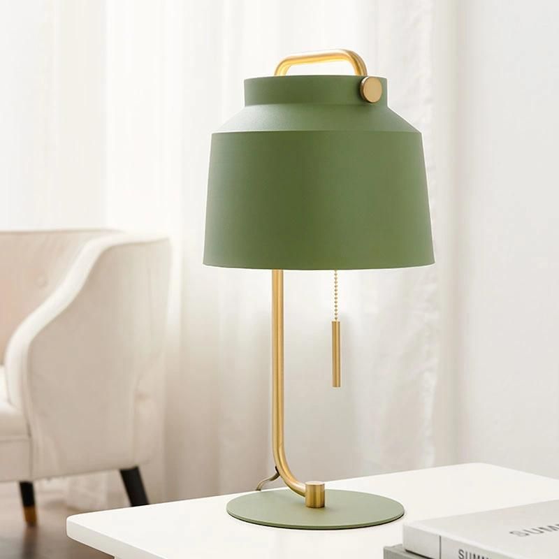 Nordic Bedroom Bedside Simple Modern Light Luxury Creative Personality Table Lamp