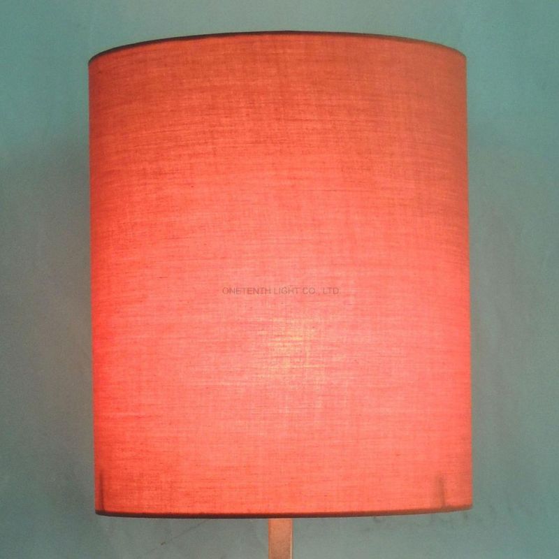 Indoor Square Metal Decoration Desk Lamp and Fabric Shade Table Lamp