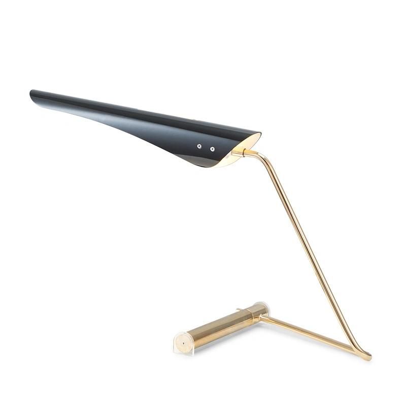 Duck-Billed Design Black Gold Metal Table Lamp Hotel Bedroom Bedside Nordic Modern E27 Table Lamp