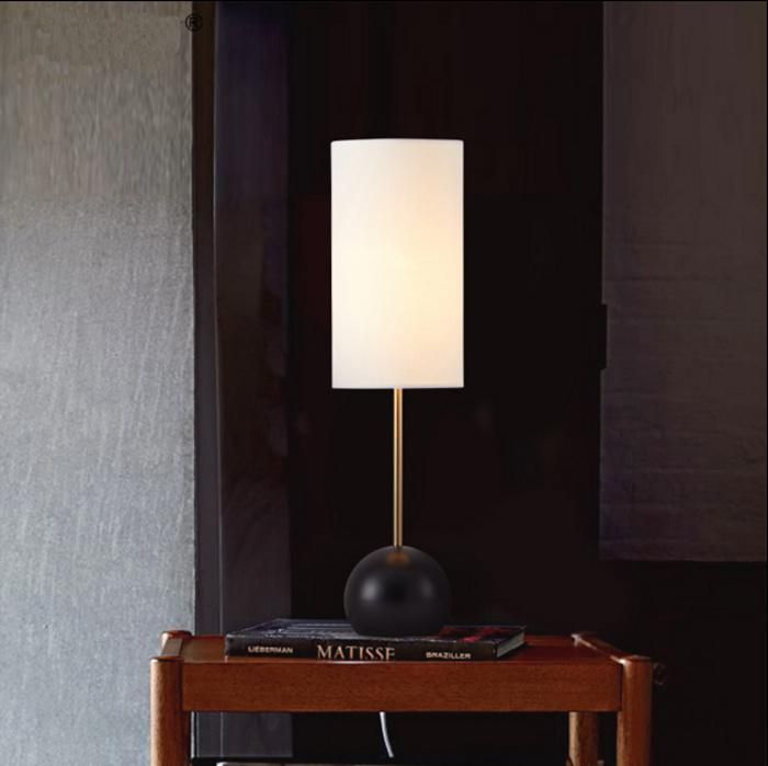 Hotel/Home Modern Desk Table Lamp Light, Can Be as Buffet Lamps or Bedside Lamps with LED Bulb