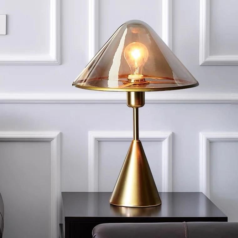 Post Modern Table Lamp Nordic Creative Personality Glass Lampshade Iron Art Study Living Room Bedroom Bedside Light Luxury Lamps