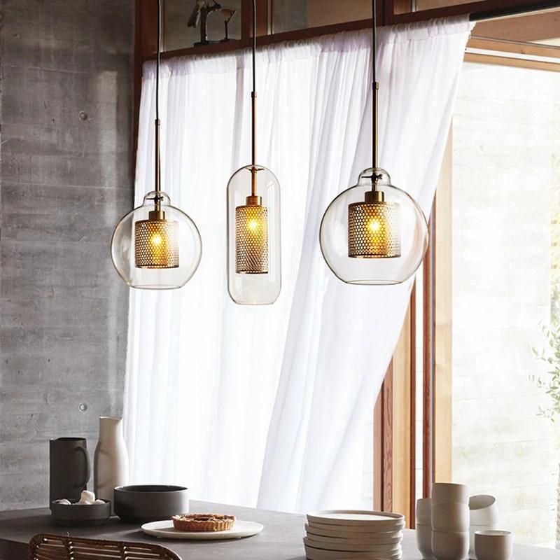 Modern Clear Glass Globe Pendant Light for Bar Kitchen Lighting (WH-GP-04)