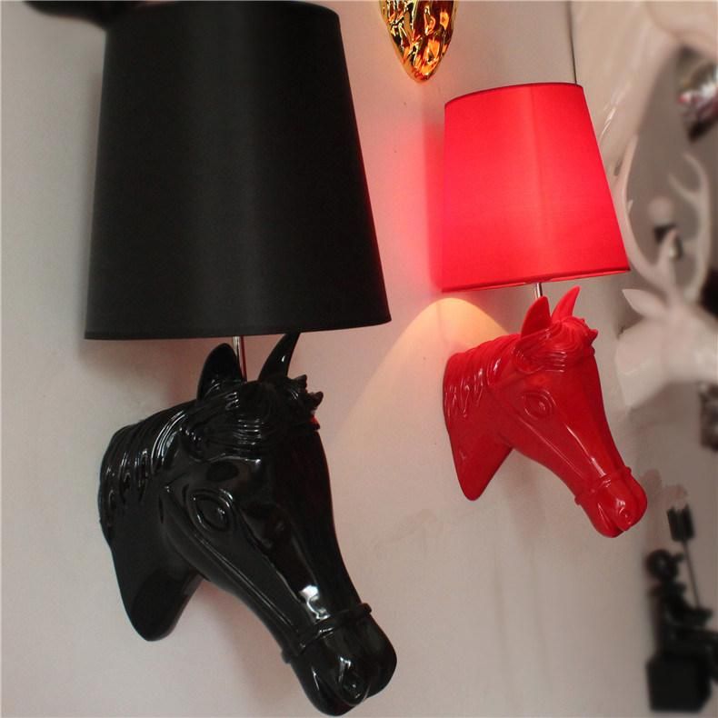 Modern Creative Design Resin Horse Head Wall Lamp Art Wall Light Hotel Aisle Lamp Corridor Wall Lamp