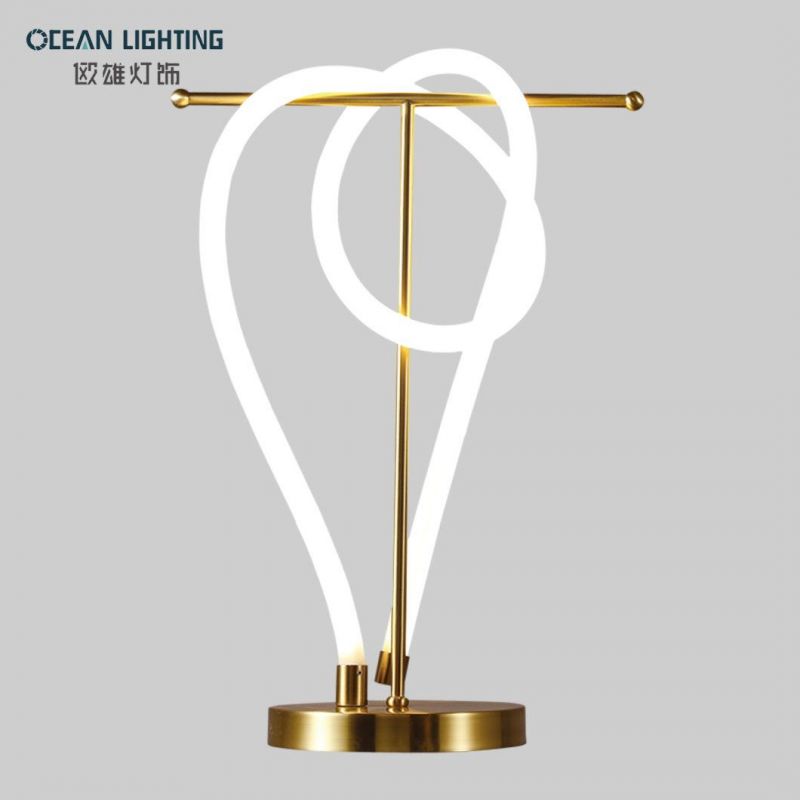 Modern Decorative Lighting Soft Inward Curve LED Lighting Floor Lamp