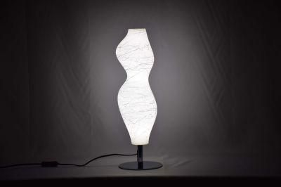 Chinese Factory Supply Modern Designer Night Lighting Curve Table Light Bedside Desk Lamp