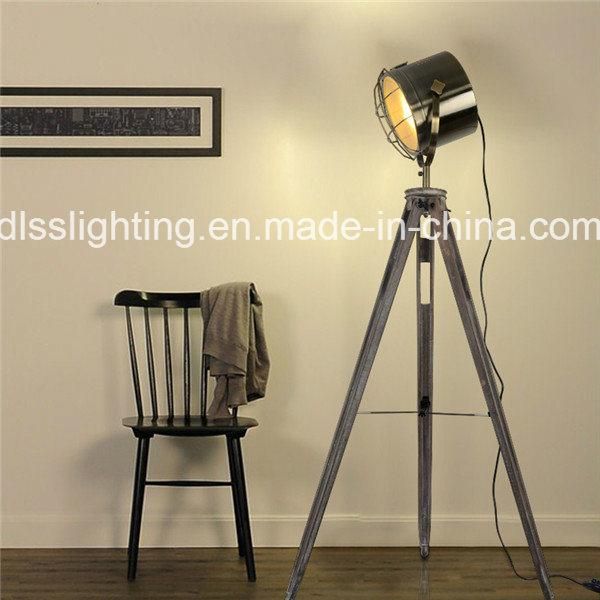 Vintage Spotlight Shape Wood&Steel Tripod Standing Floor Lamp