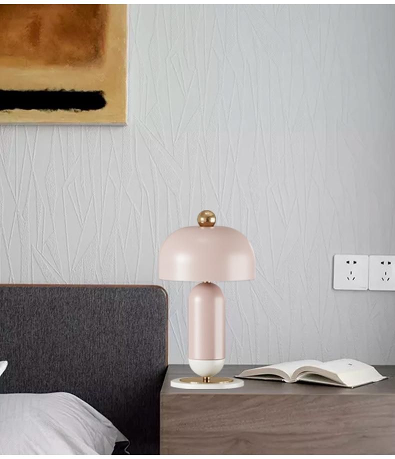 New Nordic Modern Pink Lovely Bedroom Bedside Lamp Designer Model Room Children′s Room Simple Decorative Lamp