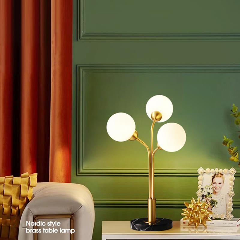 Simple Table Lamp Creative Bedroom Bedside Lamp Modern Study Reading Light