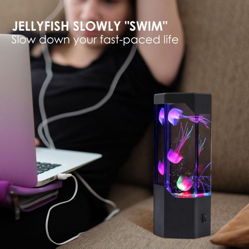 Trendy Desktop Novelty Creative Night Light Cost Effective Decorative LED Gift Jellyfish Lamp