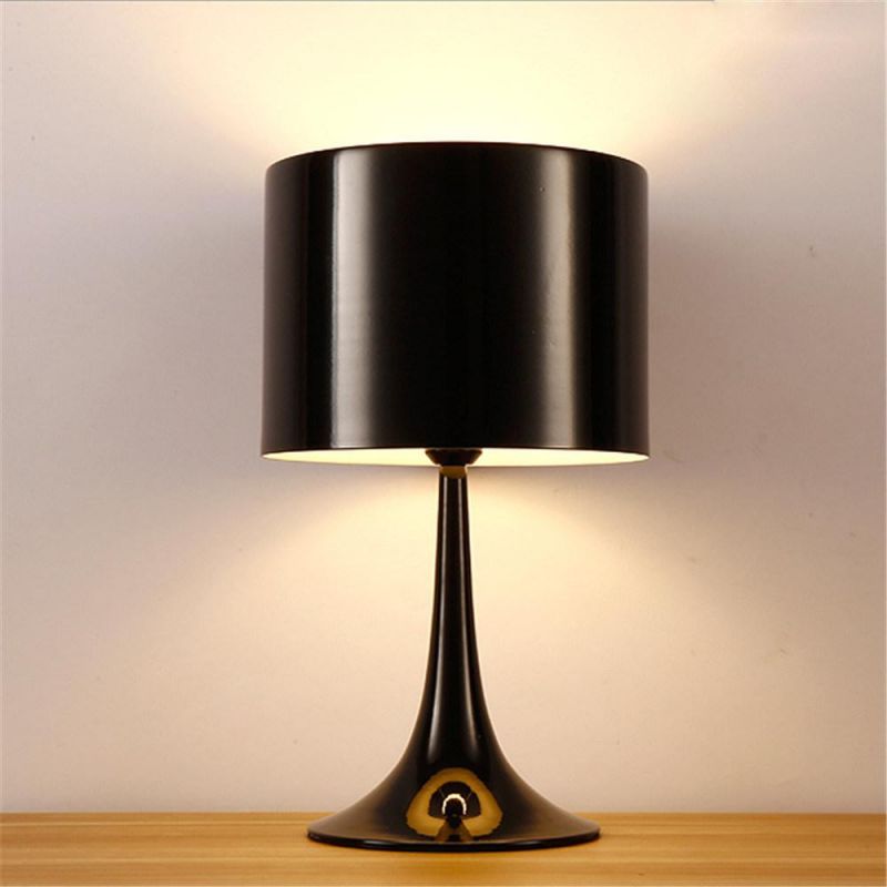Table Lamp Simple Modern Living Room Desk Decoration Desk Lamp Black White Table Light Bedroom Bedside Lamp Home Lighting