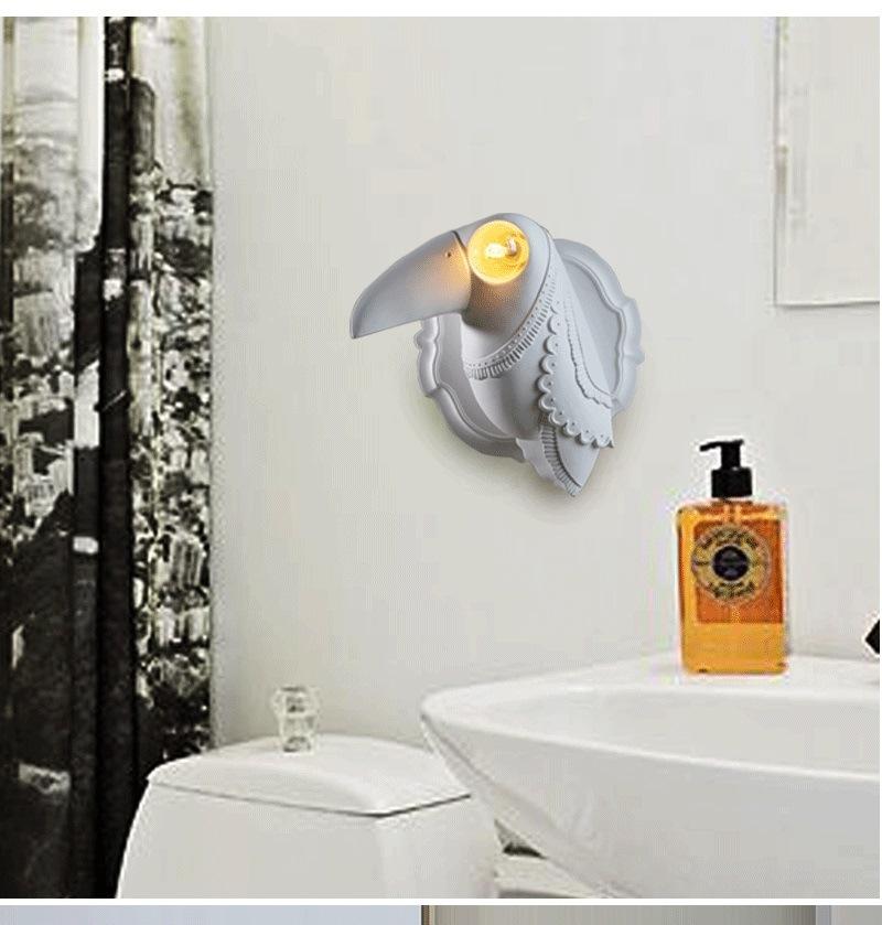 Resin Animal Wall Lamp Bedroom Bedside Lamp Living Room Decor White Ceramic Toucan Wall Light (WH-VR-72)