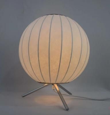 High Quality Fashion Electric Power Handmade Shade Chinese Classic Silk Table Lamp with Tripod