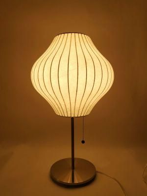 China Manufacturer Hot Sale Lighting Bedroom Decorative Desk Lamp Silk Fabric Table Lamp