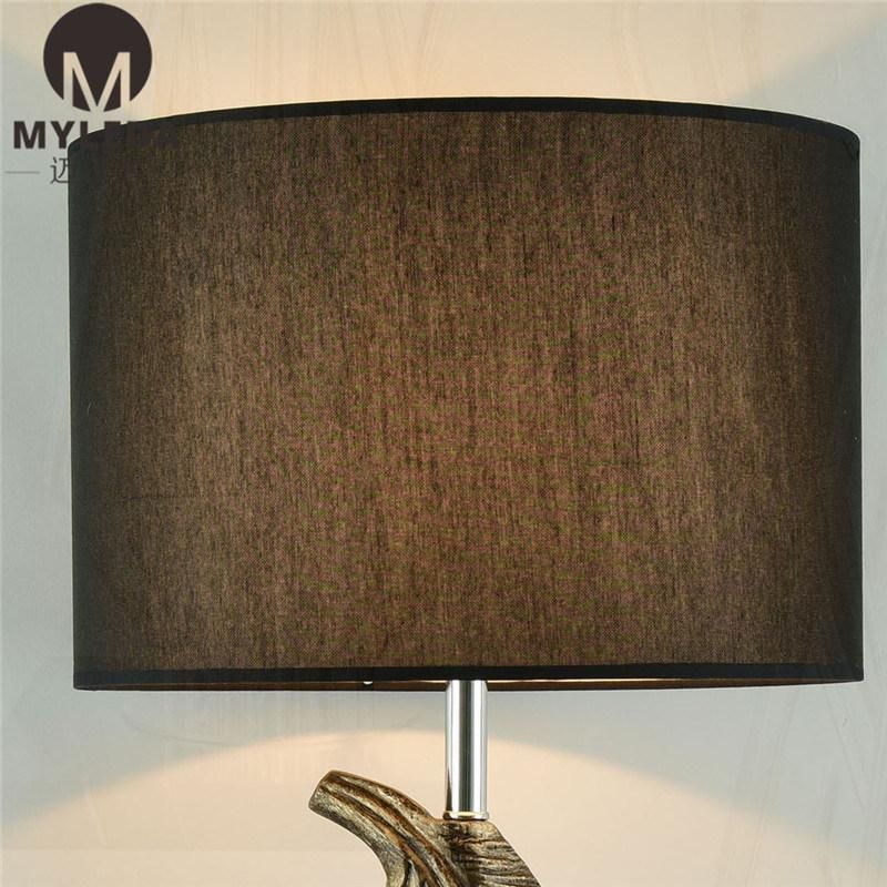 Modern Hotel Room Bedside Metal Decorative Table Light