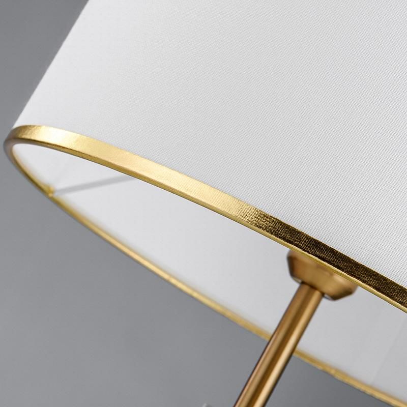 Postmodern Simple Light Luxury Crystal Glass Nordic Creative American Table Lighting Living Room LED Desk Lamp 2021 Postmodern Luxury Lamp Small Table Lamp