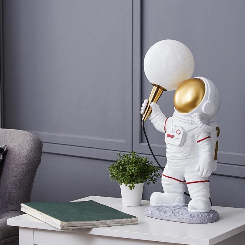 Nordic Astronaut Decoration Table Lamp Living Room Bedroom Bedside Table Lamp