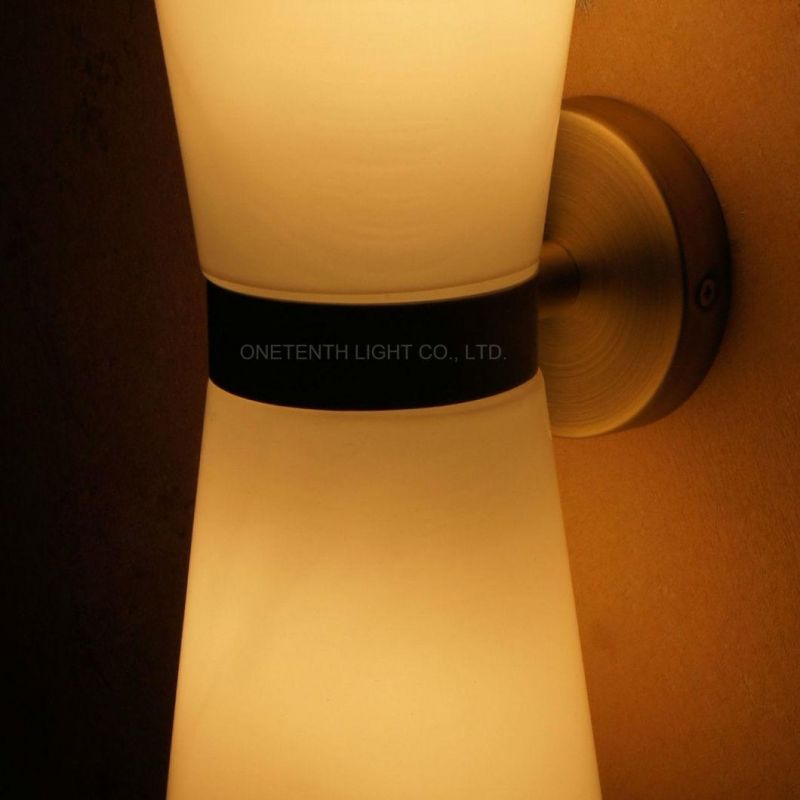 Custom IP44 Bathroom Tapered Glass Shade Mirror Fluorescent Wall Light