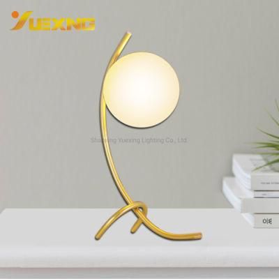 Hot Sale Hotel Custom Design Ball Shaped Table Light Modern Iron E27 Gold Custom Color LED Desk Lamp