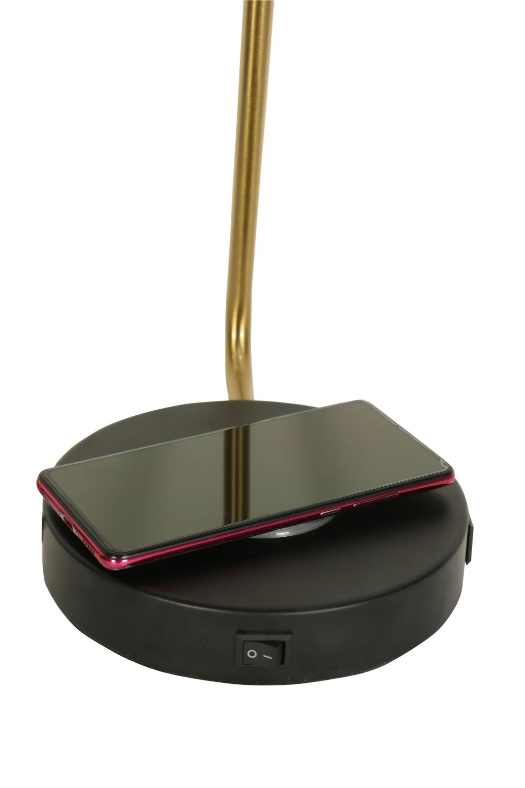 Desk Lamp Creative Folding Multi-Purpose Mobile Phone Wireless Fast Charging USB Reading Lamp Bedroom Eye Care