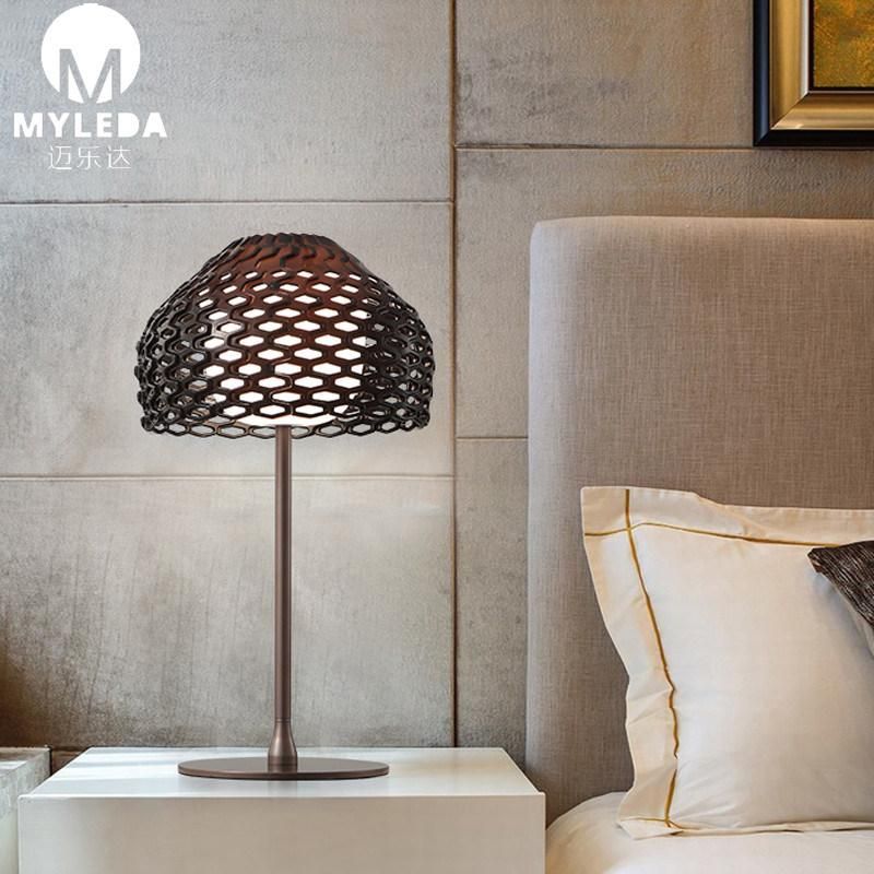 Nordic Acrylic Lampshade Living Room Pine Cone Table Lamp