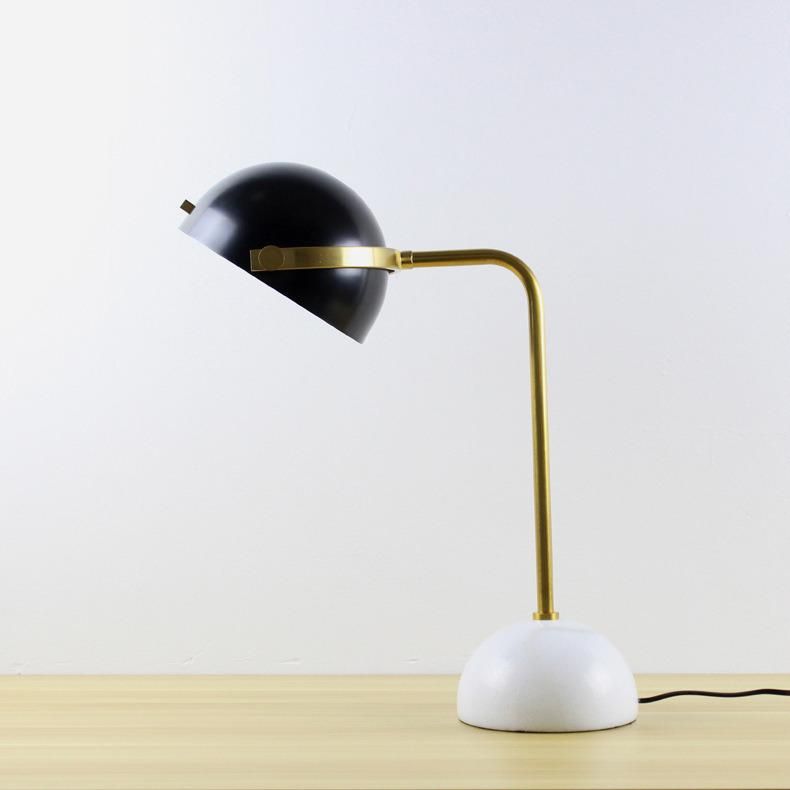 High Quality Elegant LED Desk Reading Lamp for Living Room or Reading Room