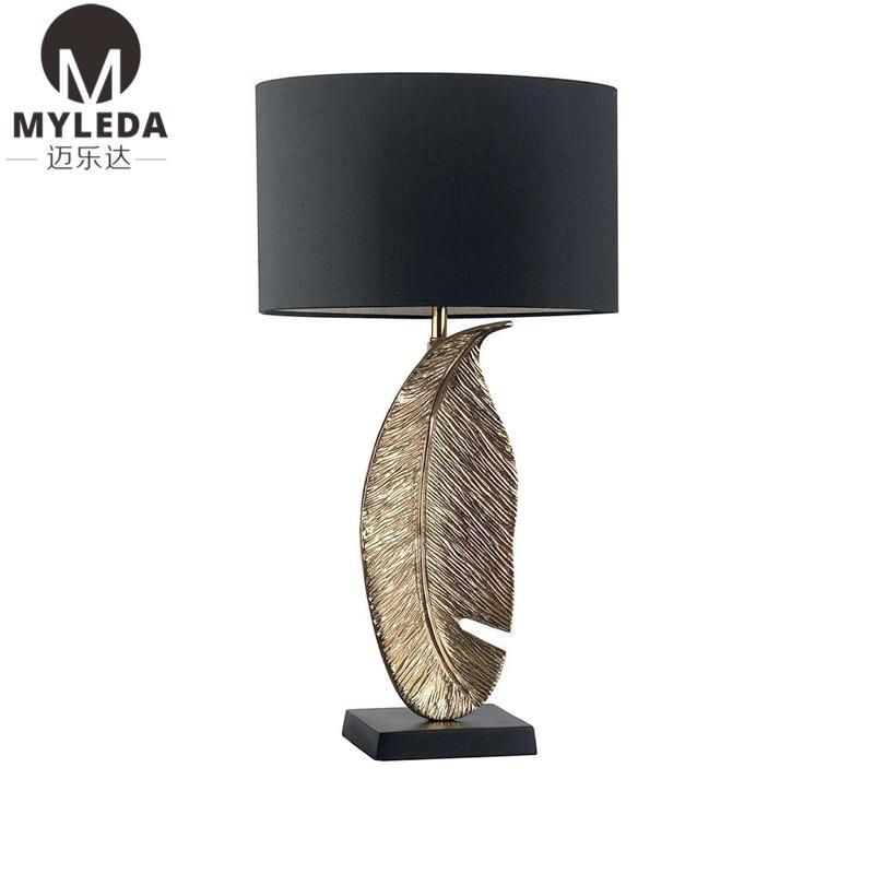 Modern Hotel Room Bedside Metal Decorative Table Light