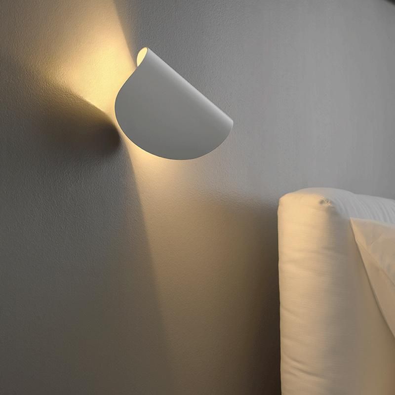 Creative Arc Design Wall Lamp Bedroom Lamp Bedside Lamp Nightstand Lamp