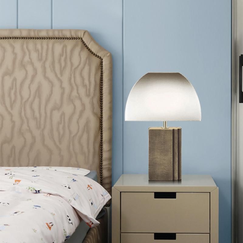 Postmodern Creative Living Room Table Lamp Bedside Bedroom Study Table Lamp